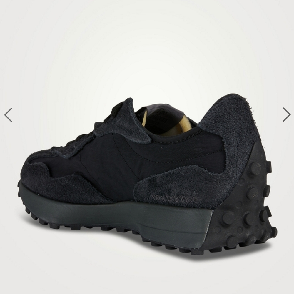 New Balance Black and Gray Women's Sneakers - Picture 2 of 9